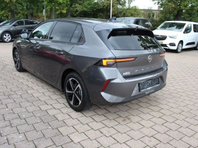 Opel Astra 1.2 Turbo Edition Turbo