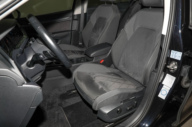 Volkswagen Golf DSG Style