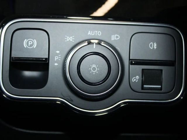 Mercedes-Benz CLA 180 Shooting Brake