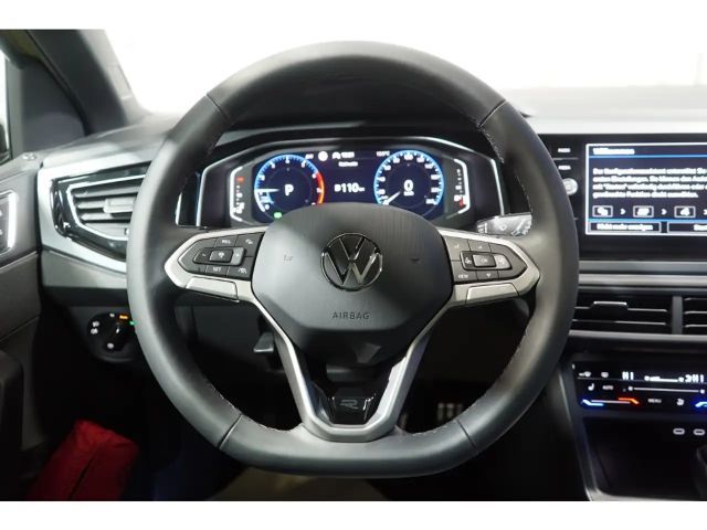 Volkswagen Taigo 1.5 TSI R-Line Style