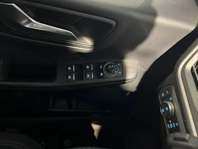 Ford Kuga Plug in Hybrid ST Line