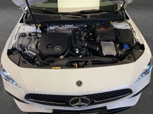 Mercedes-Benz CLA 180 CLA