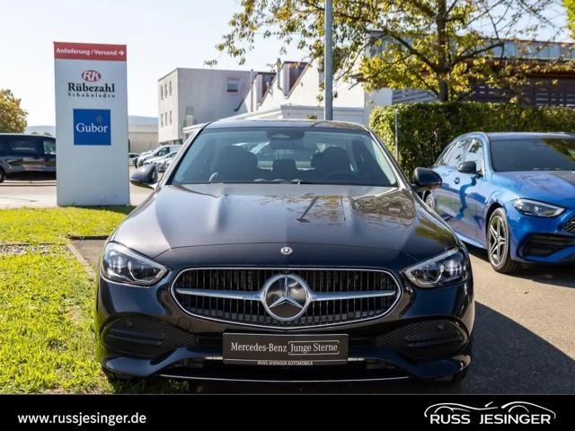 Mercedes-Benz C 200 AVANTGARDE Sedan