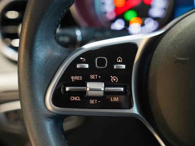 Mercedes-Benz GLC 300 4MATIC