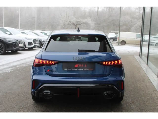 Audi RS3 Quattro S-Tronic Sedan Sportback