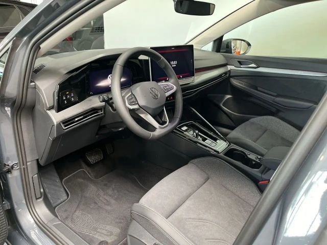 Volkswagen Golf 1.5 eTSI DSG Style Variant