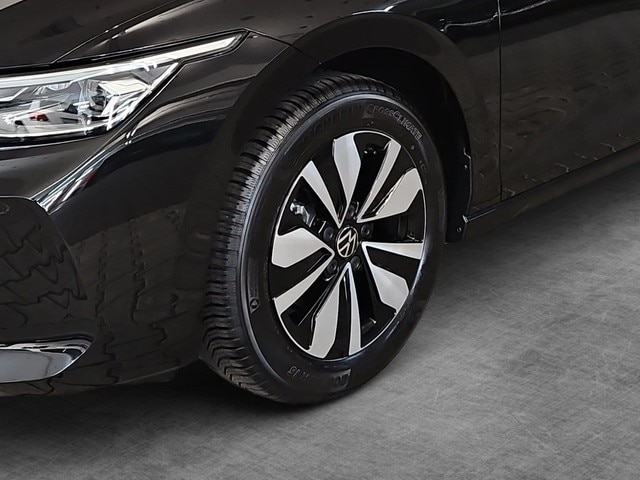 Volkswagen Golf 1.5 eTSI DSG Golf VIII