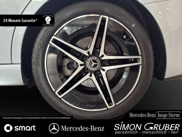 Mercedes-Benz C 200 AMG Line Sedan