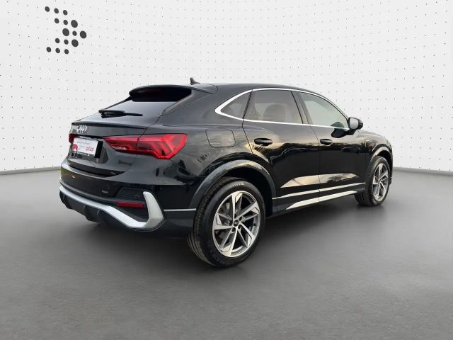 Audi Q3 35 TFSI S-Line