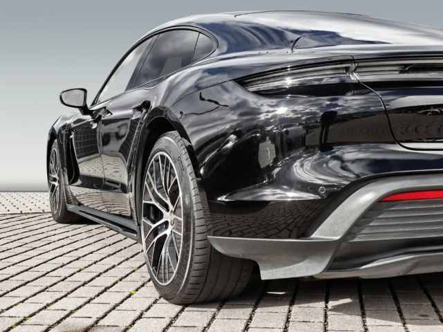 Porsche Taycan Vollausstattung NPr. 124T€