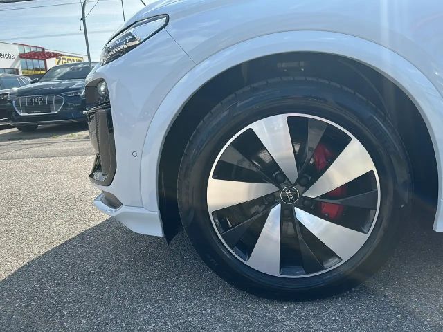 Audi Q6 e-tron Quattro