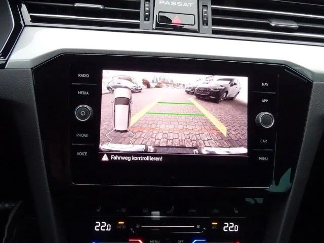 Volkswagen Passat 2.0 TDI Business DSG Variant