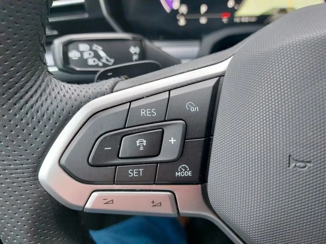 Volkswagen Touareg 4Motion R-Line