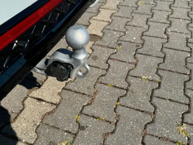 Volkswagen Passat 2.0 TDI R-Line Style Variant