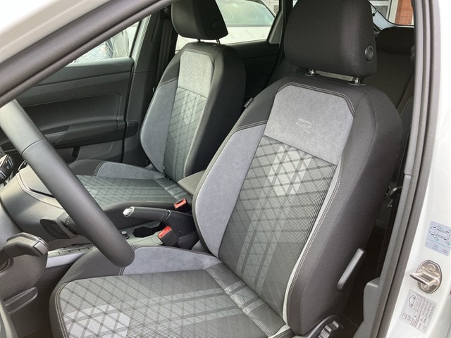 Volkswagen Taigo 1.5 TSI DSG R-Line