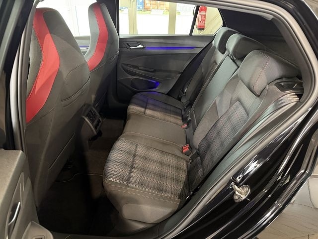 Volkswagen Golf 2.0 TSI DSG Golf VIII Style