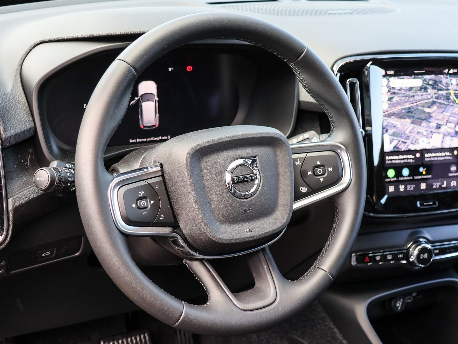 Volvo EX40 Extended range Plus Single motor