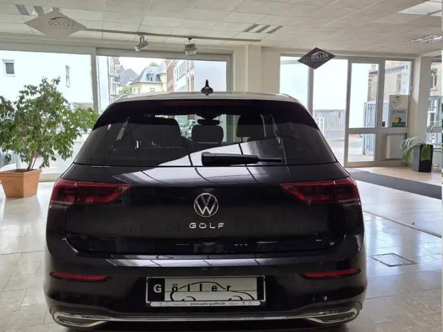 Volkswagen Golf 1.5 TSI Golf VIII