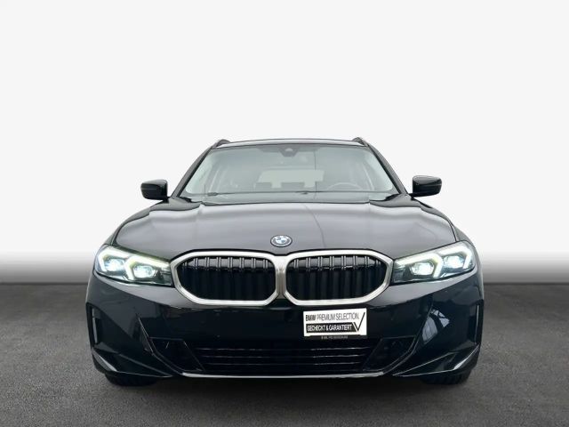 BMW 320 320e Touring