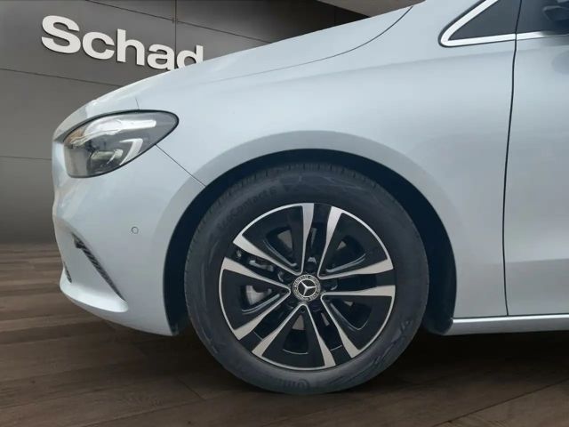 Mercedes-Benz B 180 Progressive