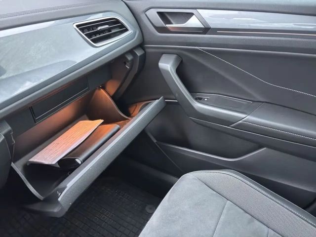 Volkswagen T-Roc 4Motion DSG Style