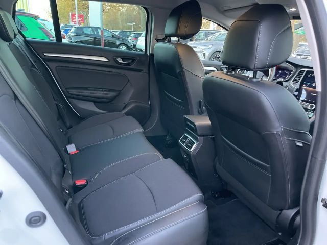 Renault Megane Combi EDC Intens TCe 140