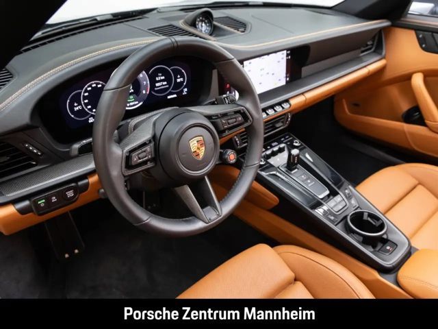 Porsche 992 Cabrio Carrera GTS