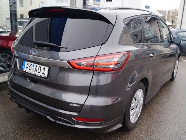 Ford S-Max ST Line