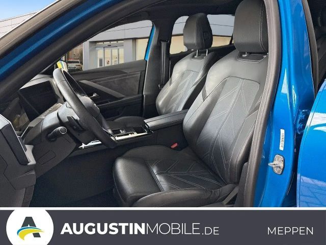 Opel Astra Sports Tourer Ultimate