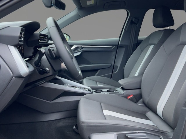 Audi A3 30 TFSI S-Tronic Sportback