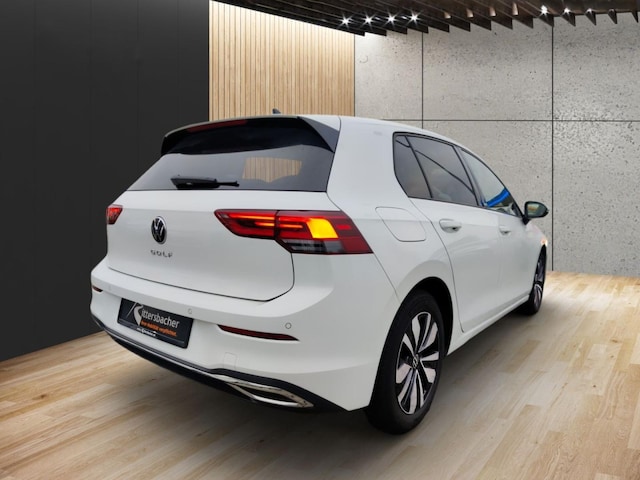 Volkswagen Golf 1.5 TSI Golf VIII Life Move