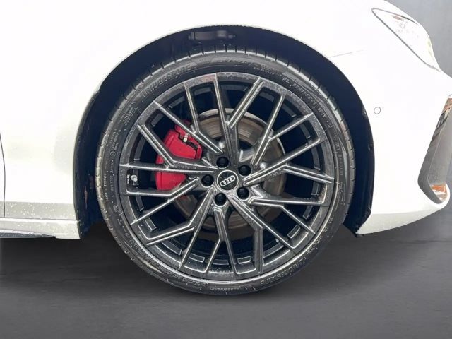 Audi A6 e-tron Quattro