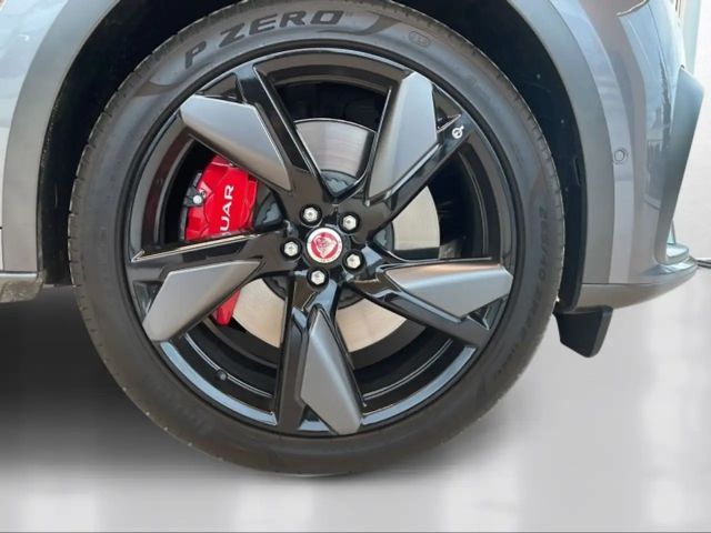 Jaguar F-Pace AWD SVR