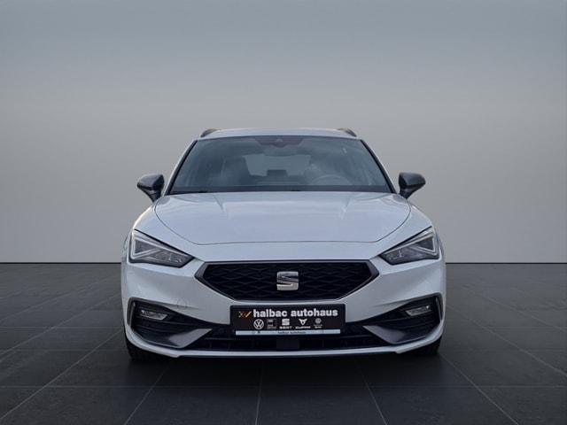 Seat Leon 1.5 eTSI DSG Plus Sportstourer