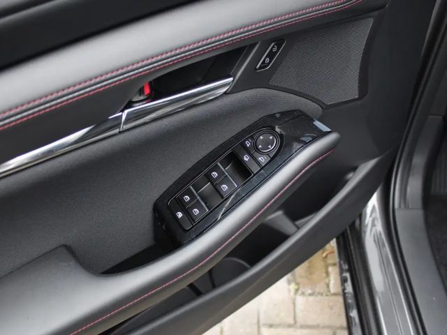 Mazda 3 Homura SkyActiv