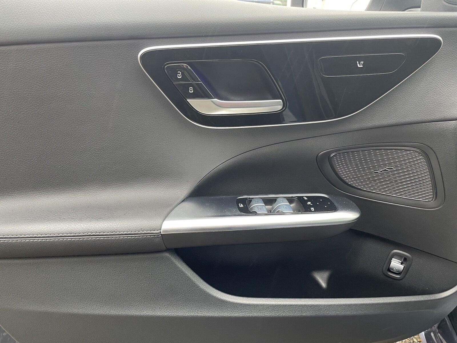 Mercedes-Benz C 180 AVANTGARDE Estate