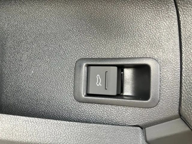 Audi A3 30 TFSI Sedan