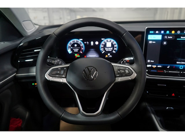 Volkswagen Passat 1.5 eTSI Business