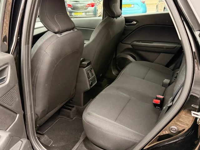 Renault Captur EDC Intens TCe 140