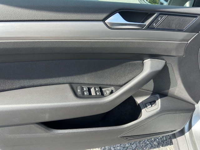 Volkswagen Passat 1.5 TSI DSG Variant