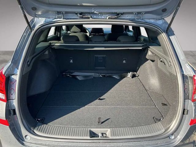 Hyundai i30 Advantage Hybrid T-GDi