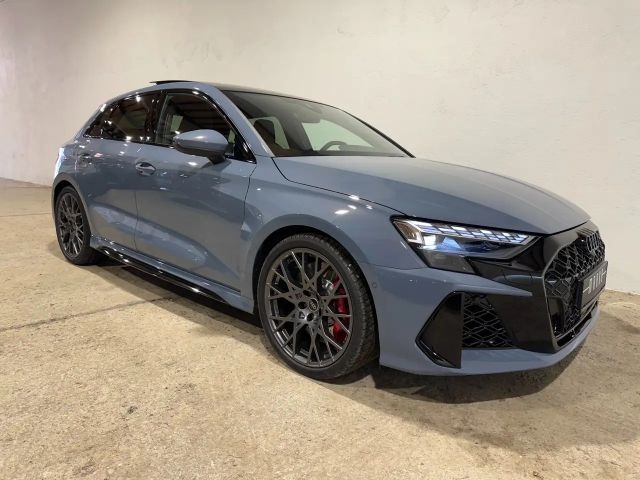 Audi RS3 Quattro