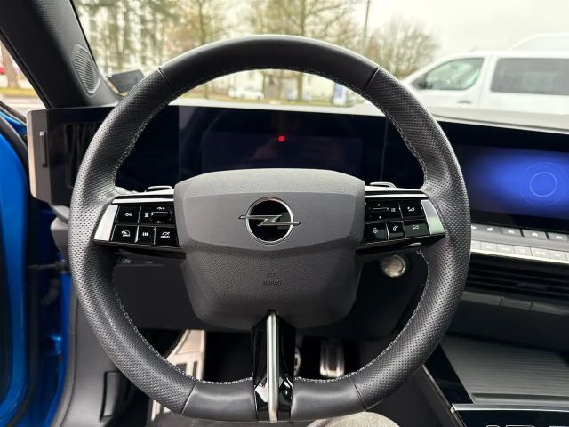 Opel Astra Sports Tourer Ultimate