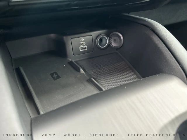 Ford Kuga Plug in Hybrid ST Line X