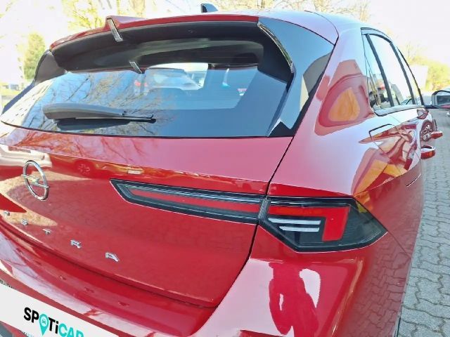 Opel Astra 1.2 Turbo Enjoy Turbo