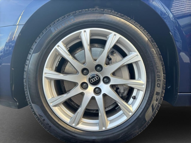 Audi A4 40 TFSI Avant Quattro S-Tronic