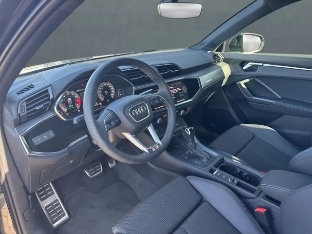 Audi Q3 35 TFSI S-Line