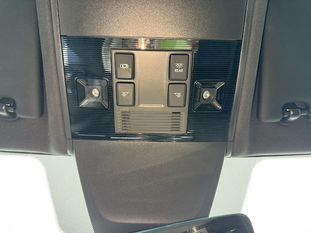 Volkswagen Tiguan R-Perform. - Akrapovic DCC- Fahrwerk