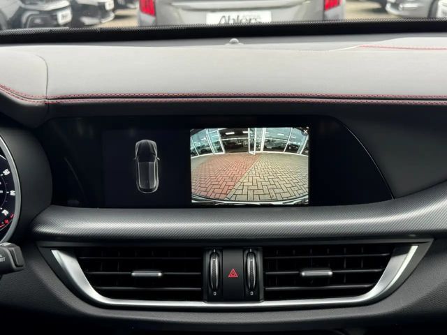 Alfa Romeo Stelvio Q4