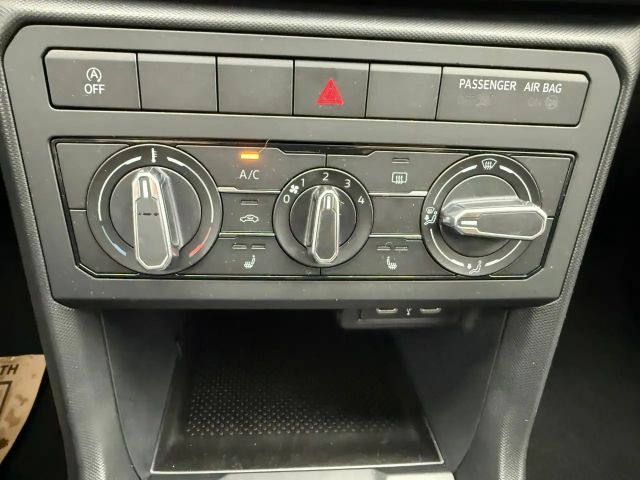 Volkswagen T-Cross 4Me TSI